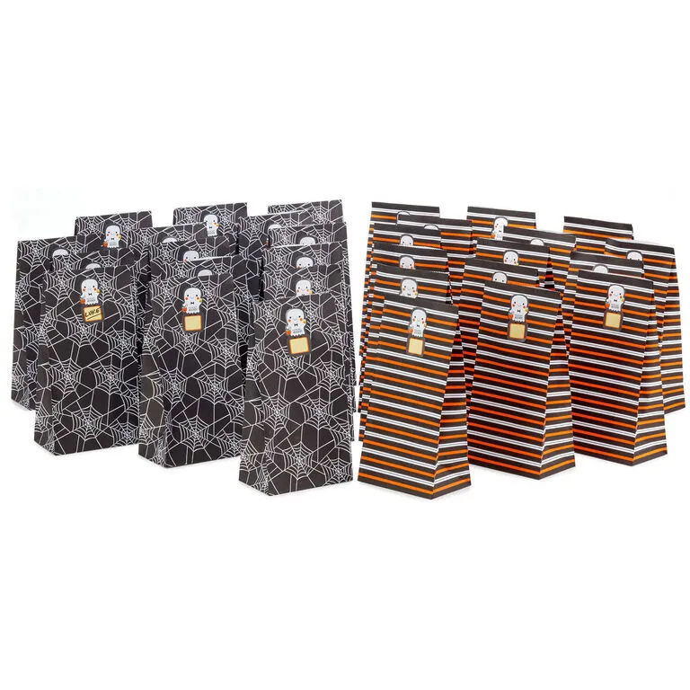 Hallmark You've Been Booed 30-Pack Halloween Paper Goodie Bags With Stickers 5 Hallmark You've Been Booed 30-Pack Halloween Paper Goodie Bags With Stickers - Image 5