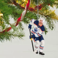 Hallmark NHL® Edmonton Oilers® Connor McDavid Ornament 7 Hallmark NHL® Edmonton Oilers® Connor McDavid Ornament -Hot Sale Hallmark Store Edmonton Oilers Connor McDavid Keepsake Ornament 2299QXI7169 02