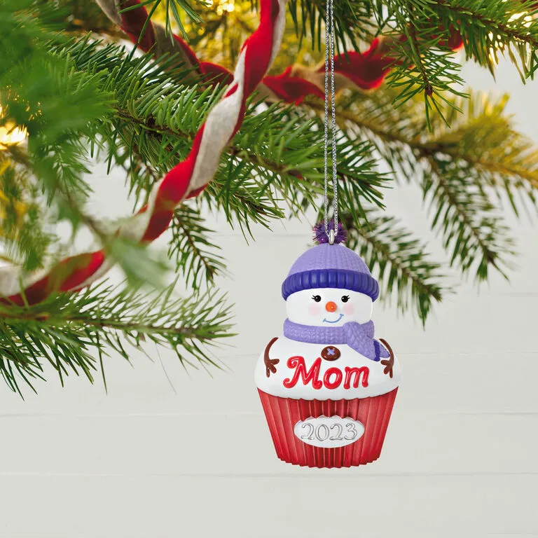 Hallmark Mom Cupcake 2023 Ornament 2 Hallmark Mom Cupcake 2023 Ornament - Image 2