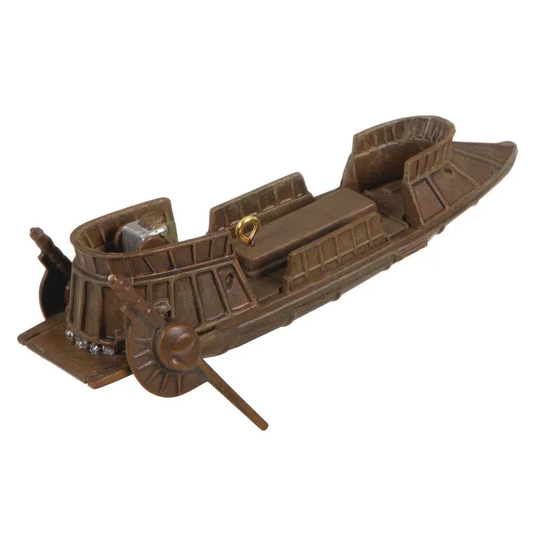 Hallmark Star Wars: Return Of The Jedi™ Desert Skiff™ Ornament 6 Hallmark Star Wars: Return Of The Jedi™ Desert Skiff™ Ornament - Image 6