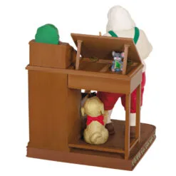 Hallmark The Artist At Work Special Edition Exclusive Ornament 11 Hallmark The Artist At Work Special Edition Exclusive Ornament -Hot Sale Hallmark Store Santa at Work Keepsake Ornament 4999QGO2827 06