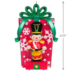 Hallmark Toy Soldier Musical Ornament With Motion 8 Hallmark Toy Soldier Musical Ornament With Motion -Hot Sale Hallmark Store Toy Soldier With Drum Keepsake Ornament 2999QXT4109 03