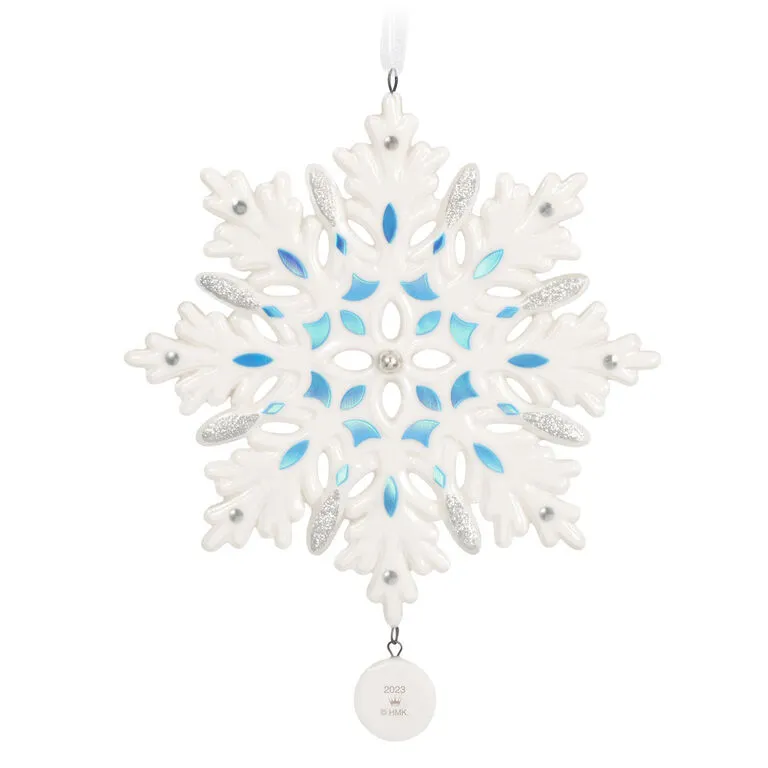 Hallmark Snowflake 2023 Porcelain Ornament 6 Hallmark Snowflake 2023 Porcelain Ornament - Image 6